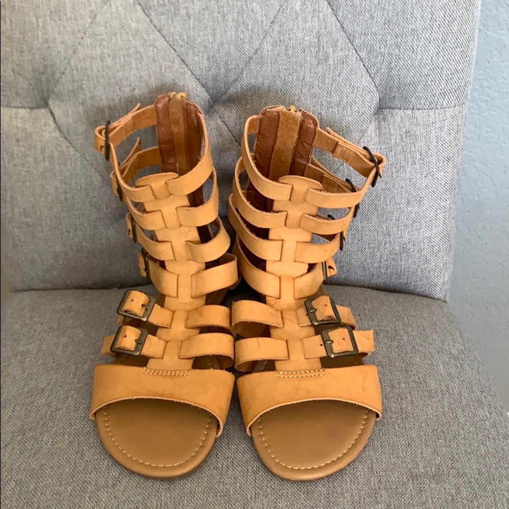 Gladiator Sandals Size 5.5 - Pre Owned